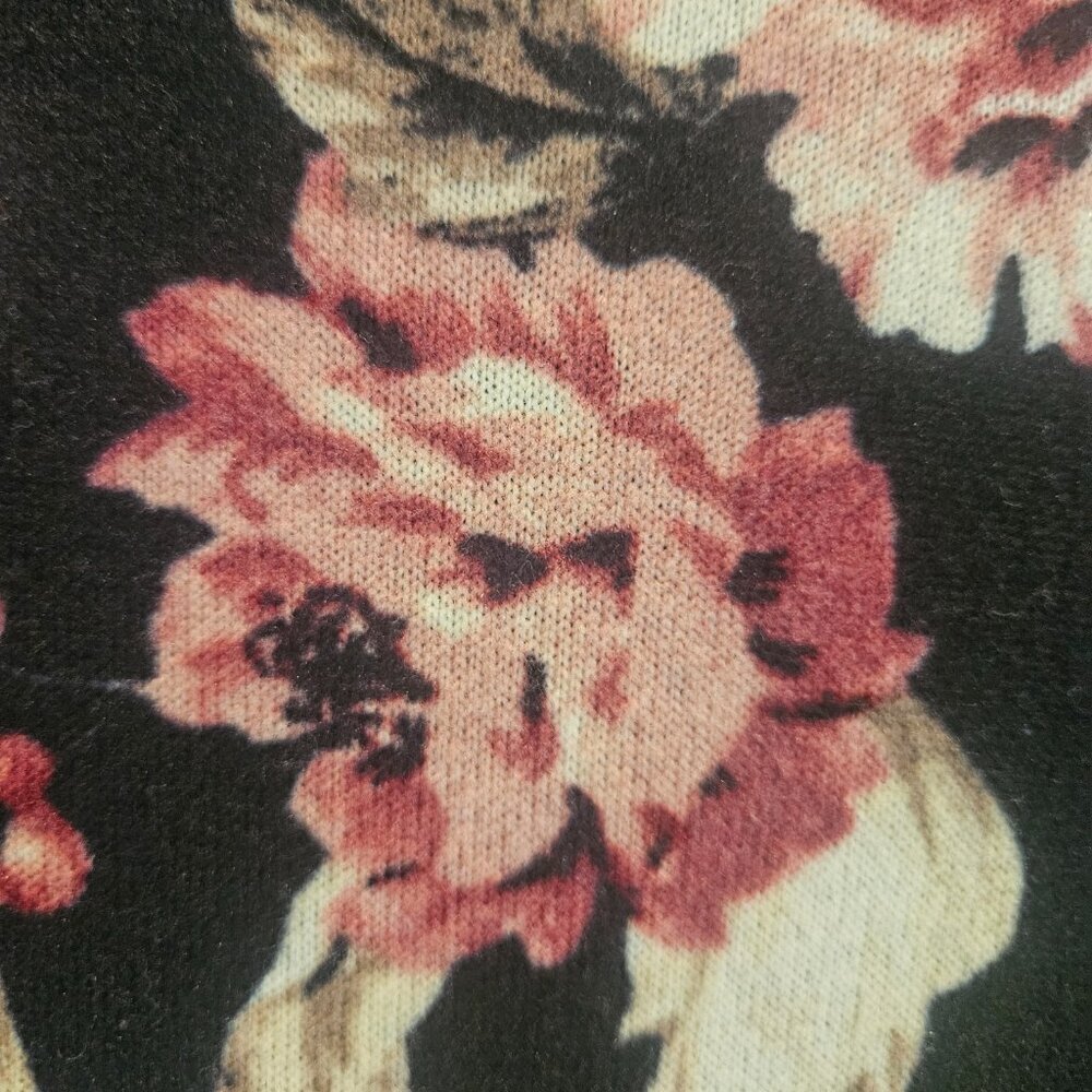 Boho Romantic Spring Dark floral dress XL,stretchy, belle sleeves, belted waist - Picture 4 of 4